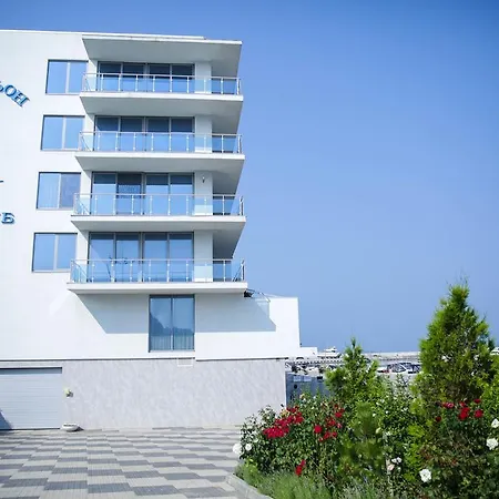 Apartment Sovin'on Yakht-klub Odesa