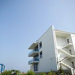 Apartament Sovin'on Yakht-klub *